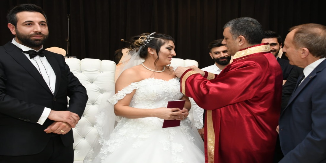 Başkan Bozkurt’tan ilk nikah