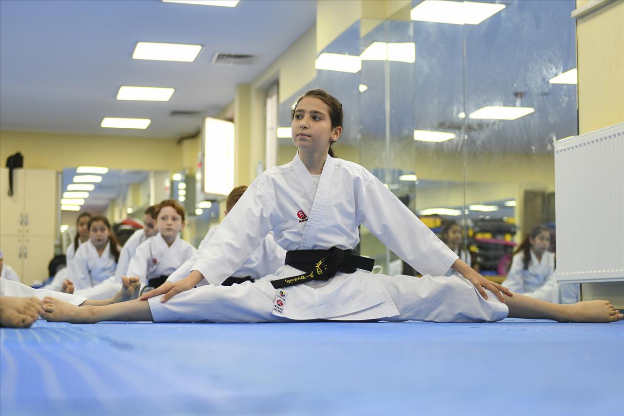 Esenyurtlu Çocuklardan Karate Kursuna Büyük İlgi