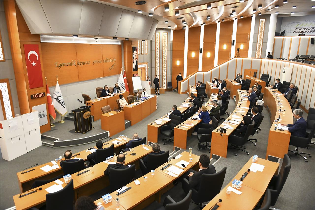 Esenyurt Belediye Meclisi Komisyon Üyeleri Seçildi