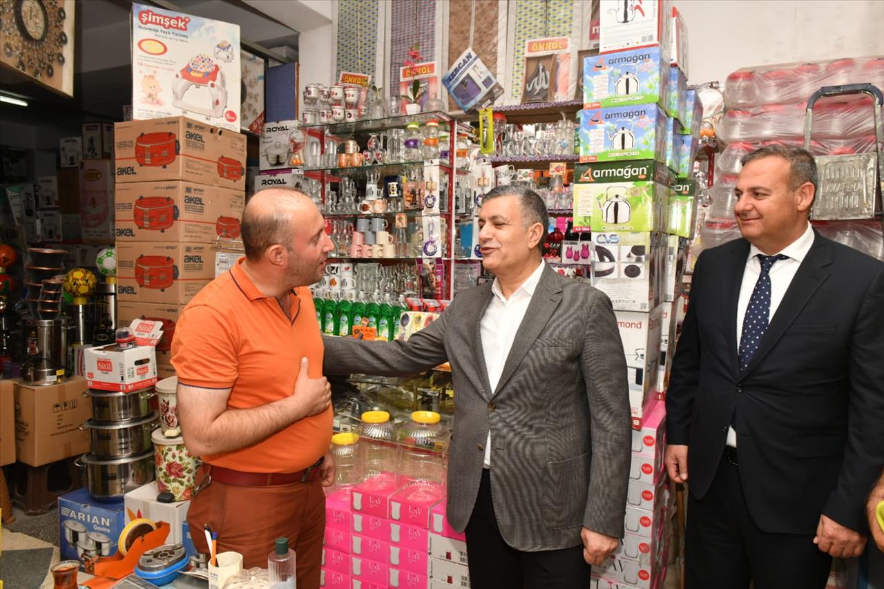 Başkan Bozkurt’tan Van’daki Selzedelere Dayanışma Ziyareti