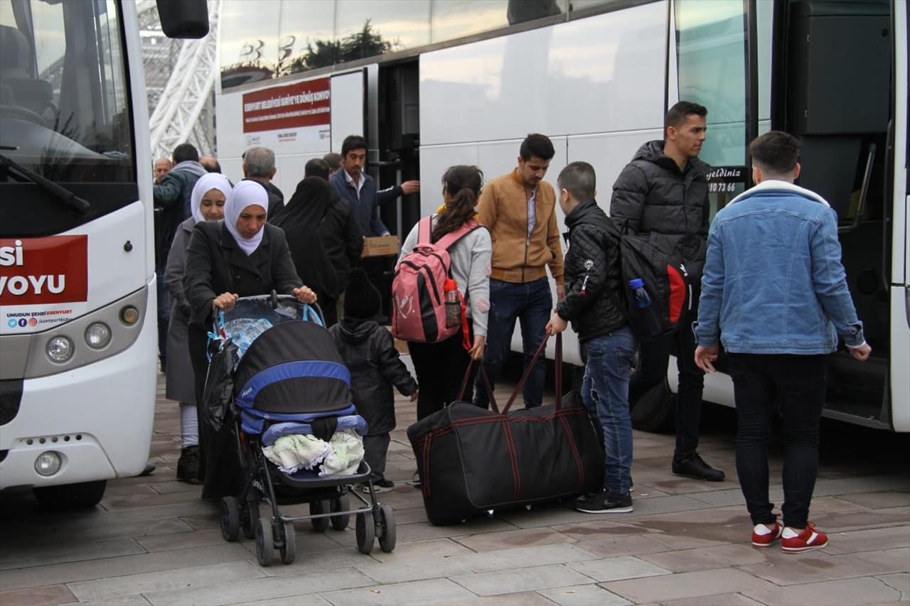 Esenyurt’tan Anavatan Suriye’ye Dönüşler Hızlandı