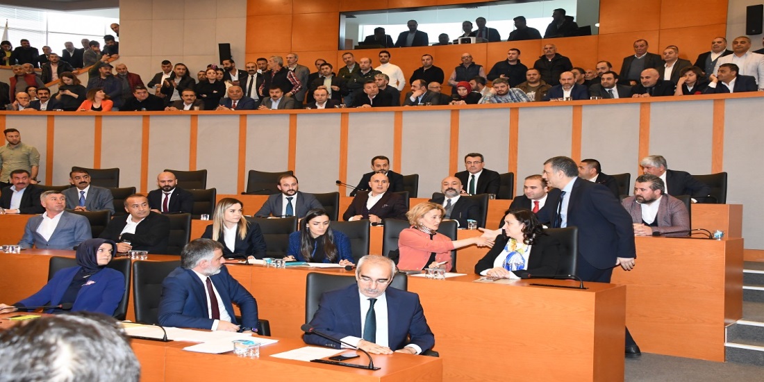 Esenyurt Belediyesi İlk Meclis Toplantısı yapıldı