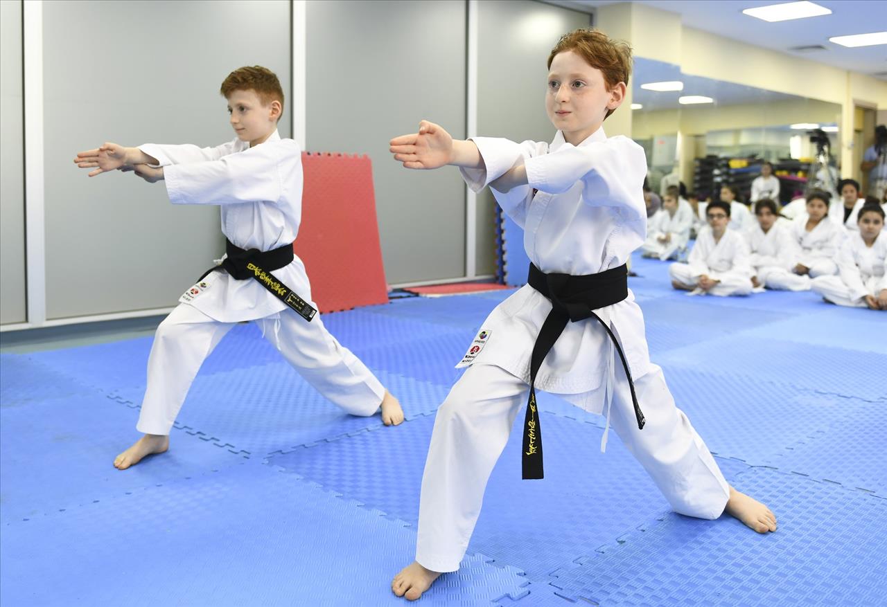 Esenyurtlu Çocuklardan Karate Kursuna Büyük İlgi