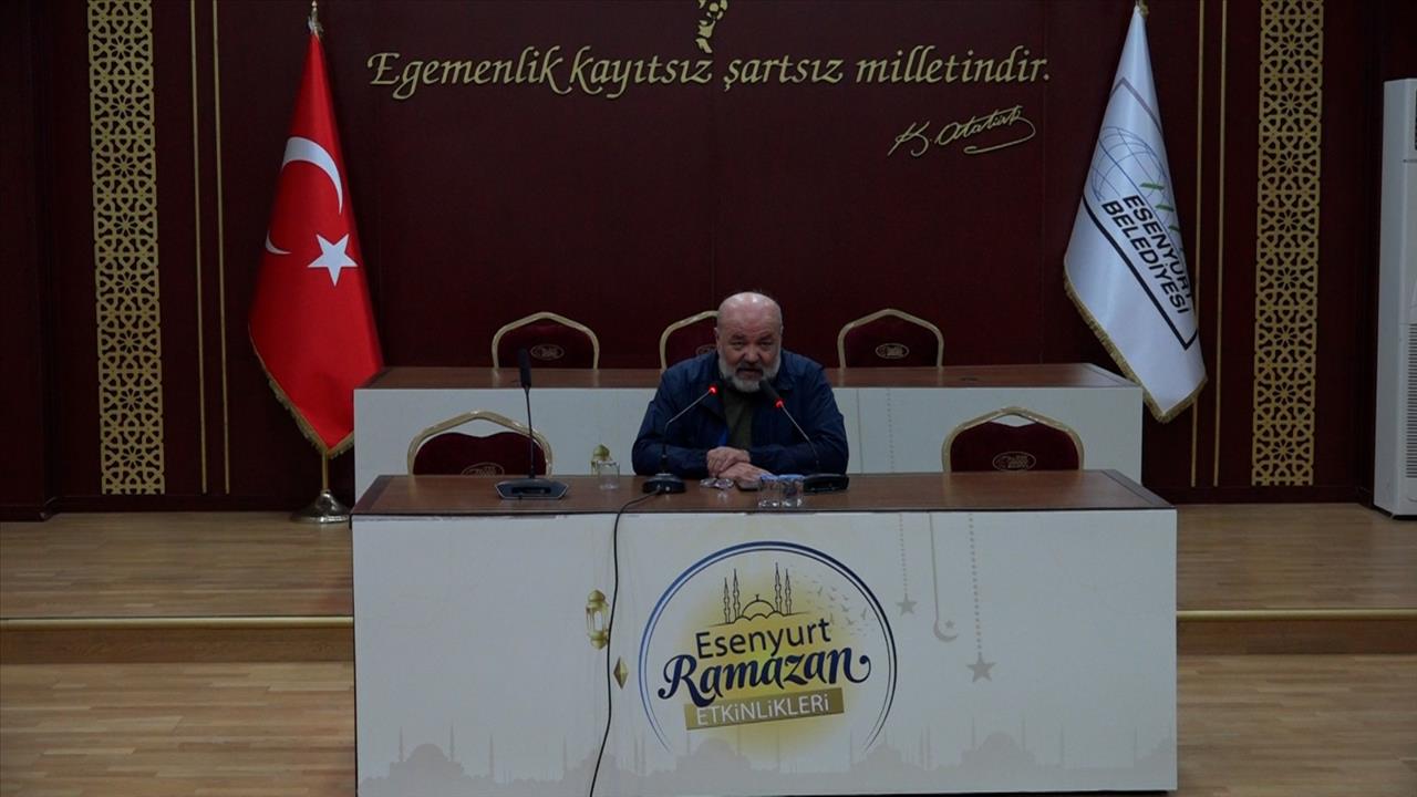 Yazar İhsan Eliaçık, Esenyurtlularla Bir Araya Geldi