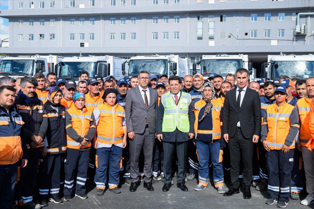 İstanbul'un En Büyük Temizlik Filosu Esenyurt’ta Hizmete Başladı