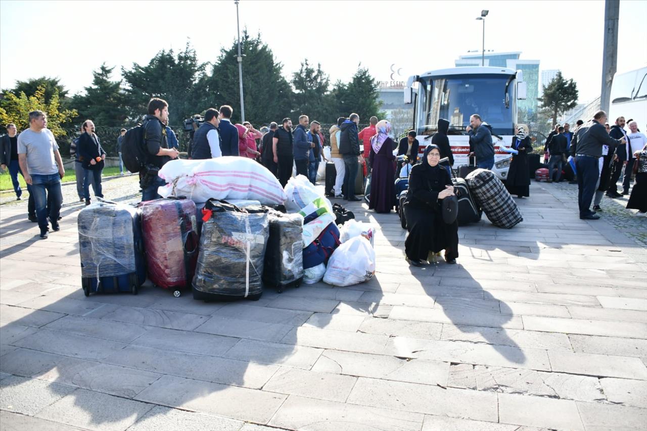 150 Suriyeli Daha Esenyurt’tan Ülkelerine Döndü