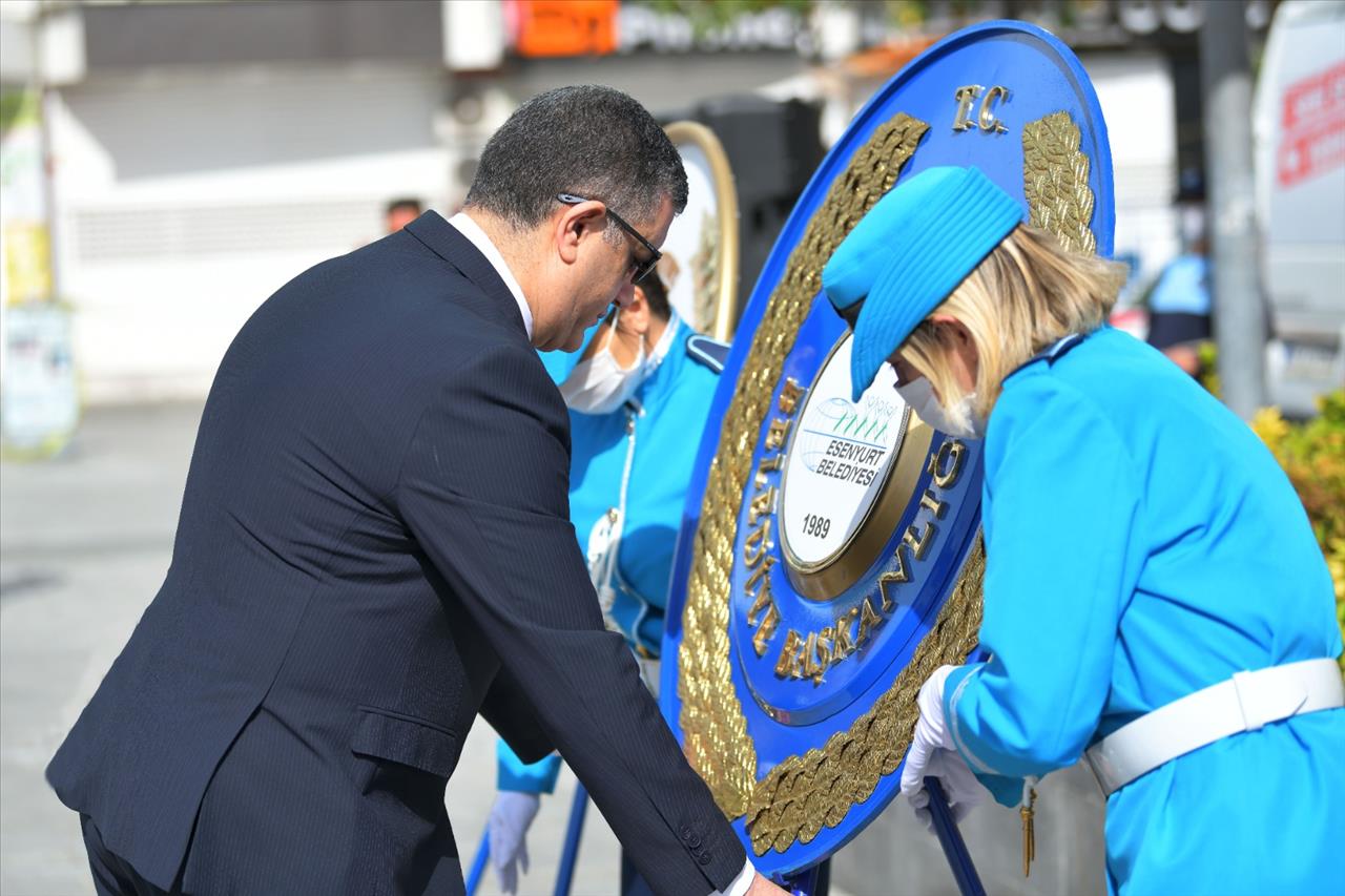 Başkan Bozkurt 19 Mayıs Kutlamalarına Katıldı