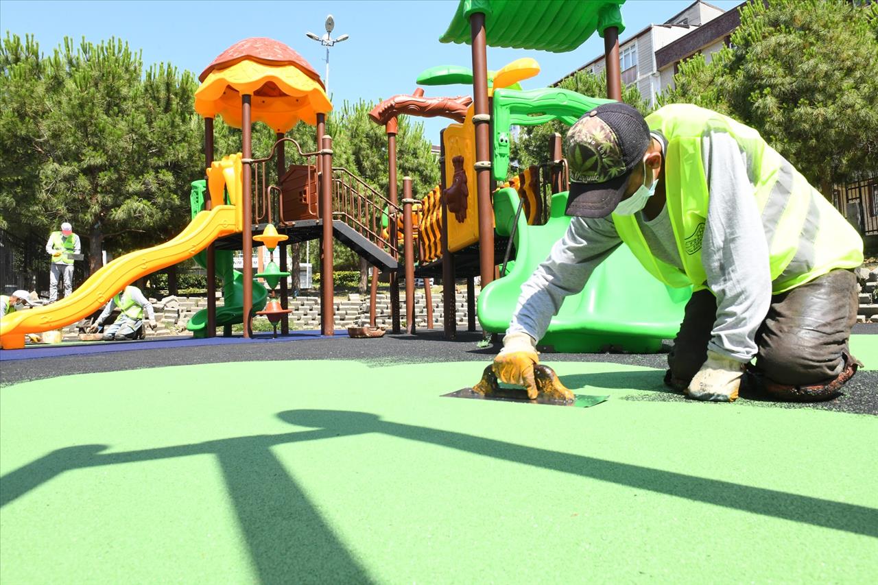 Esenyurt Belediyesi’nden Bağlarçeşme Mahallesi’ne yeni çocuk parkı 