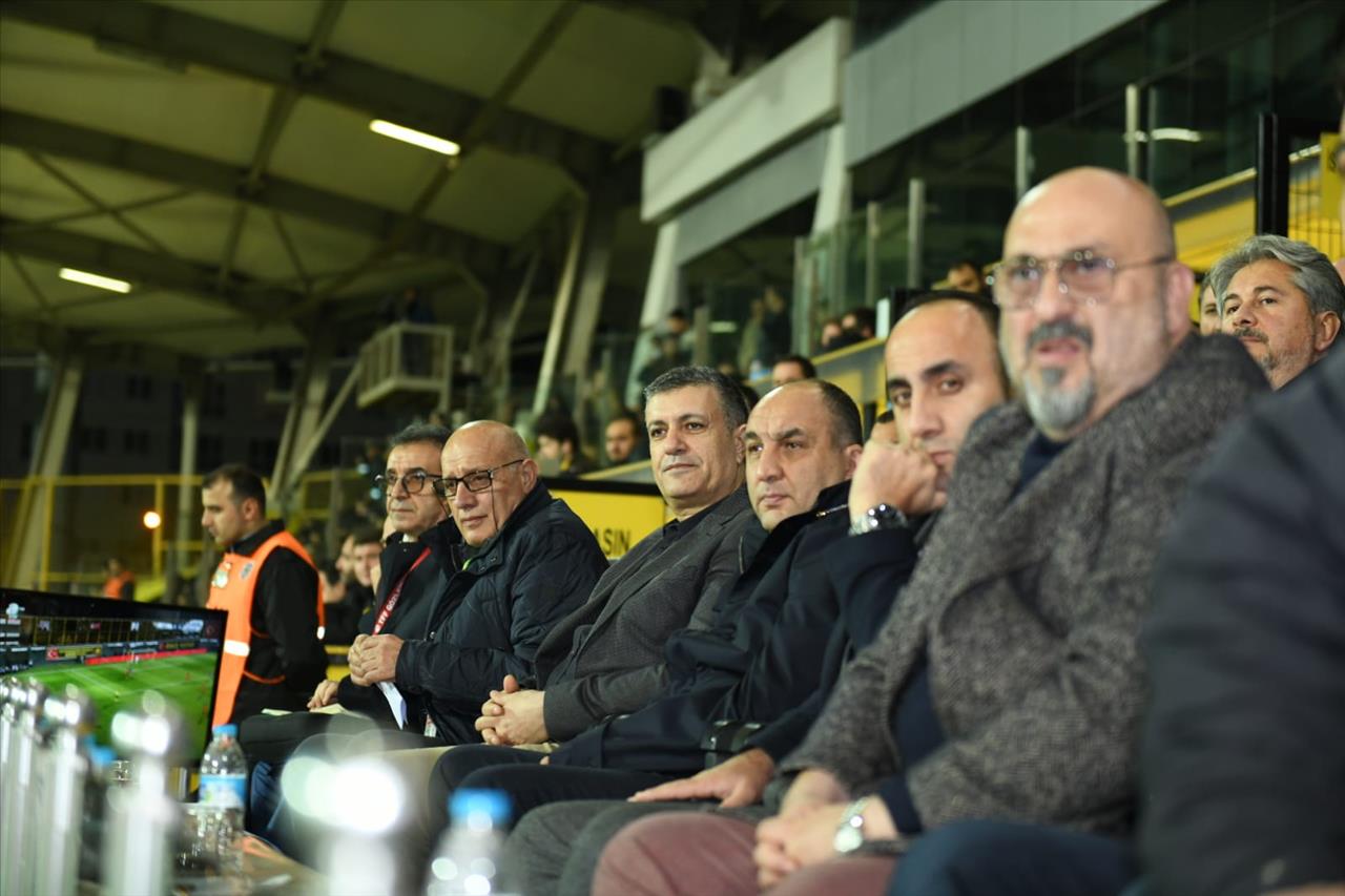 Başkan Bozkurt Fenerbahçe’yi Yalnız Bırakmadı