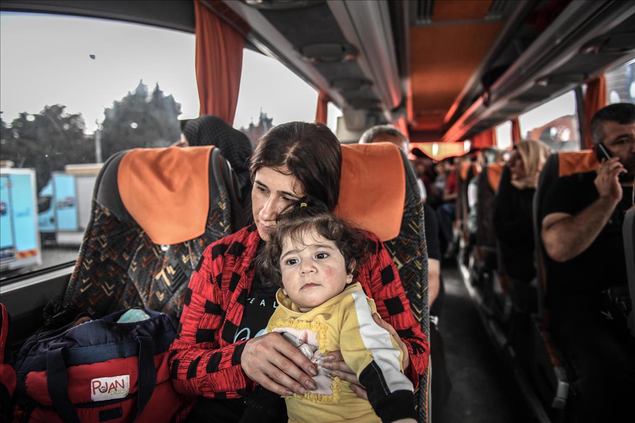 Esenyurt Belediyesi, Suriyelileri Ülkelerine Gönderiyor