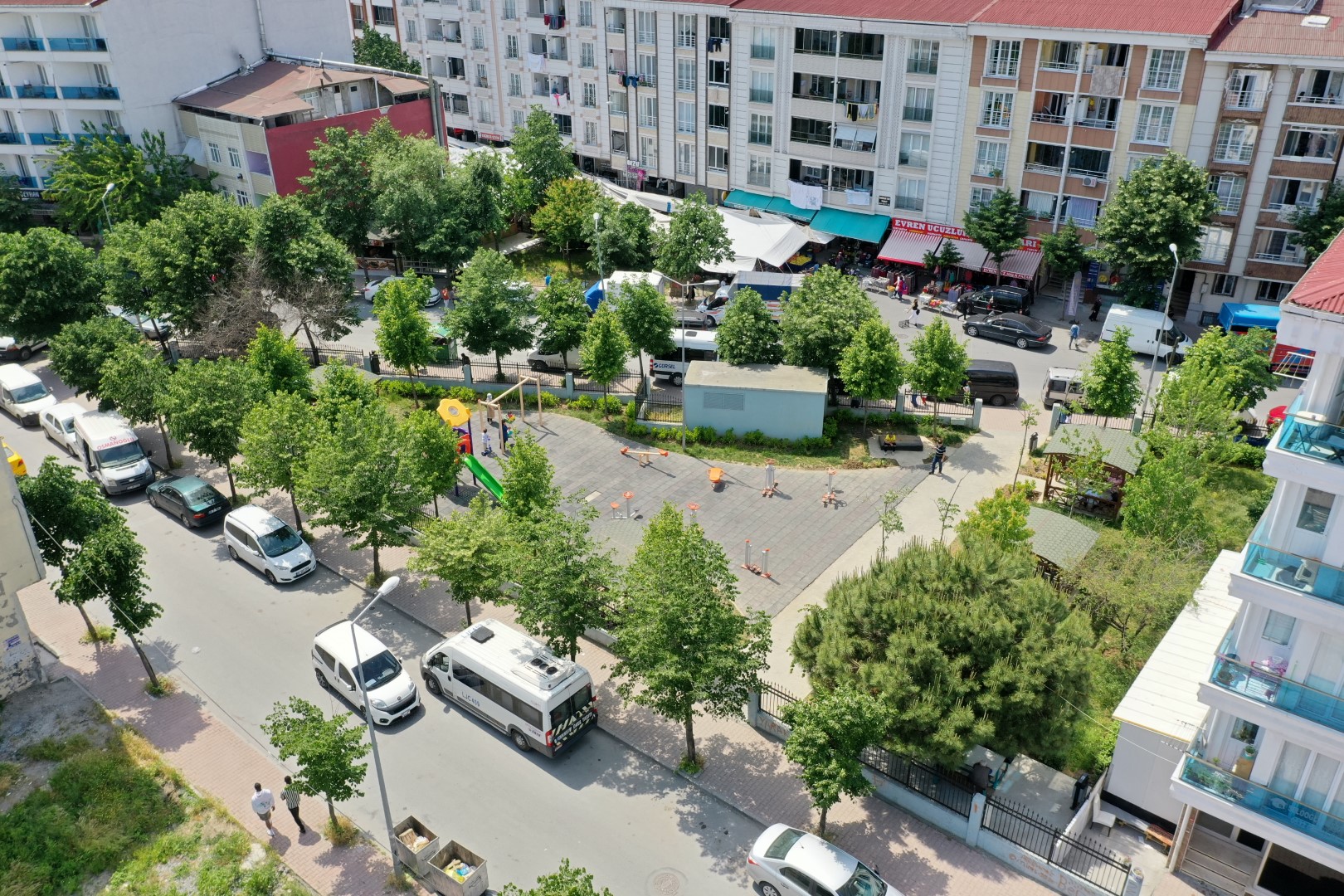 ORHANGAZİ MAHALLE PARKI