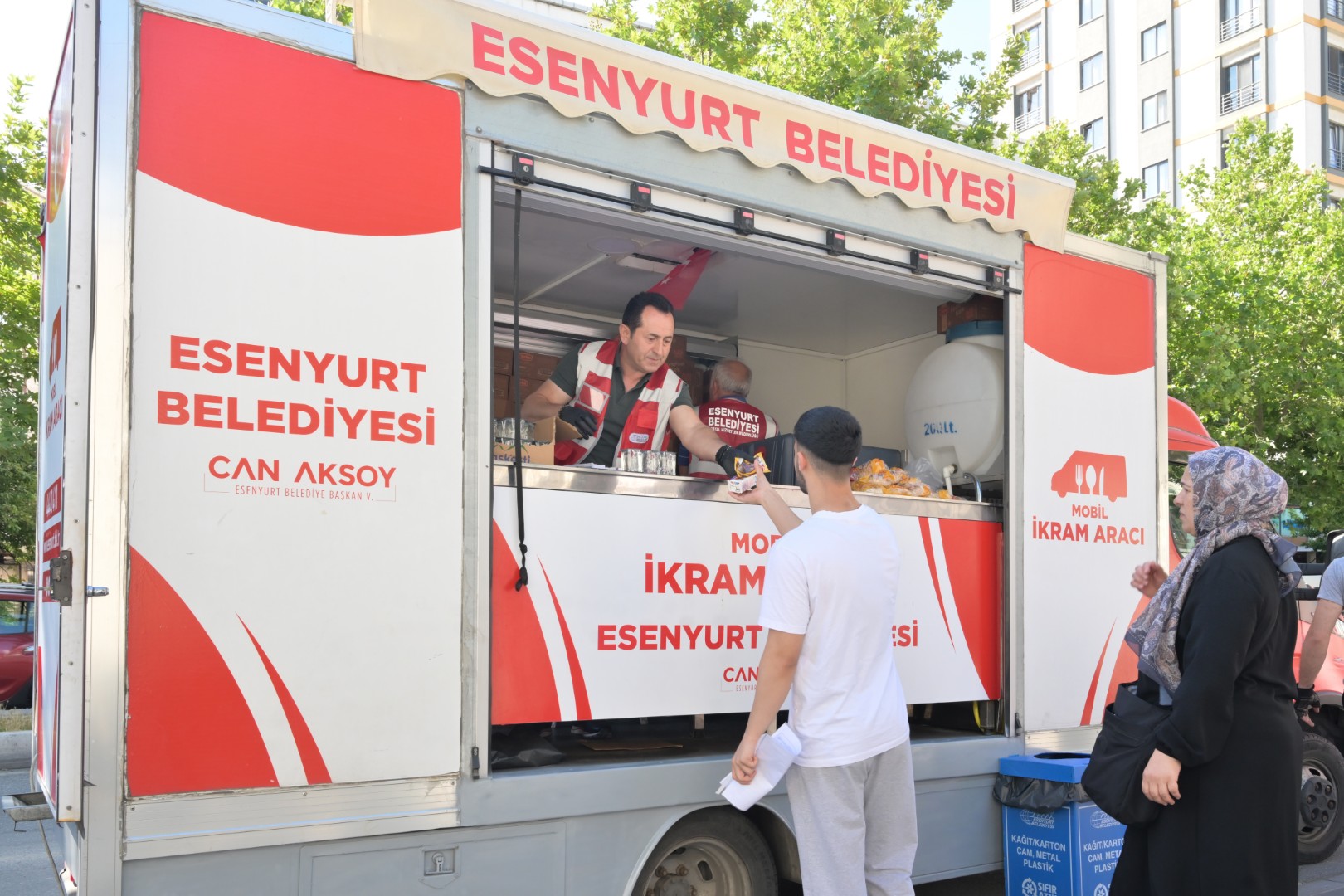 Esenyurt Belediyesi YKS Maratonunda Öğrencilerin Yanında Oldu
