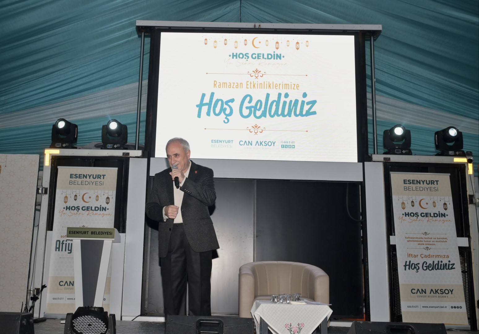 Esenyurt Belediyesi’nin Ramazan Etkinliklerinde Nurullah Genç Esenyurtlularla Buluştu