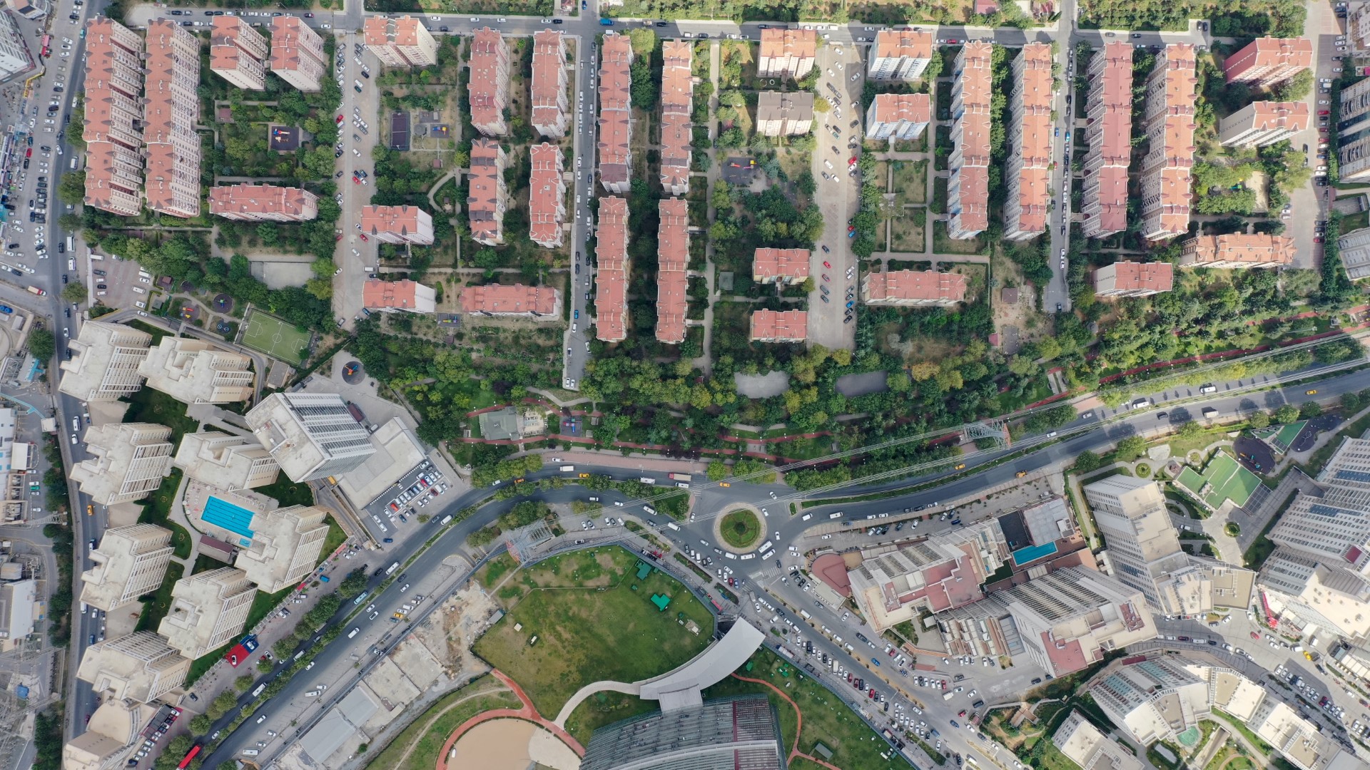 ATATÜRK YÜRÜYÜŞ PARKI