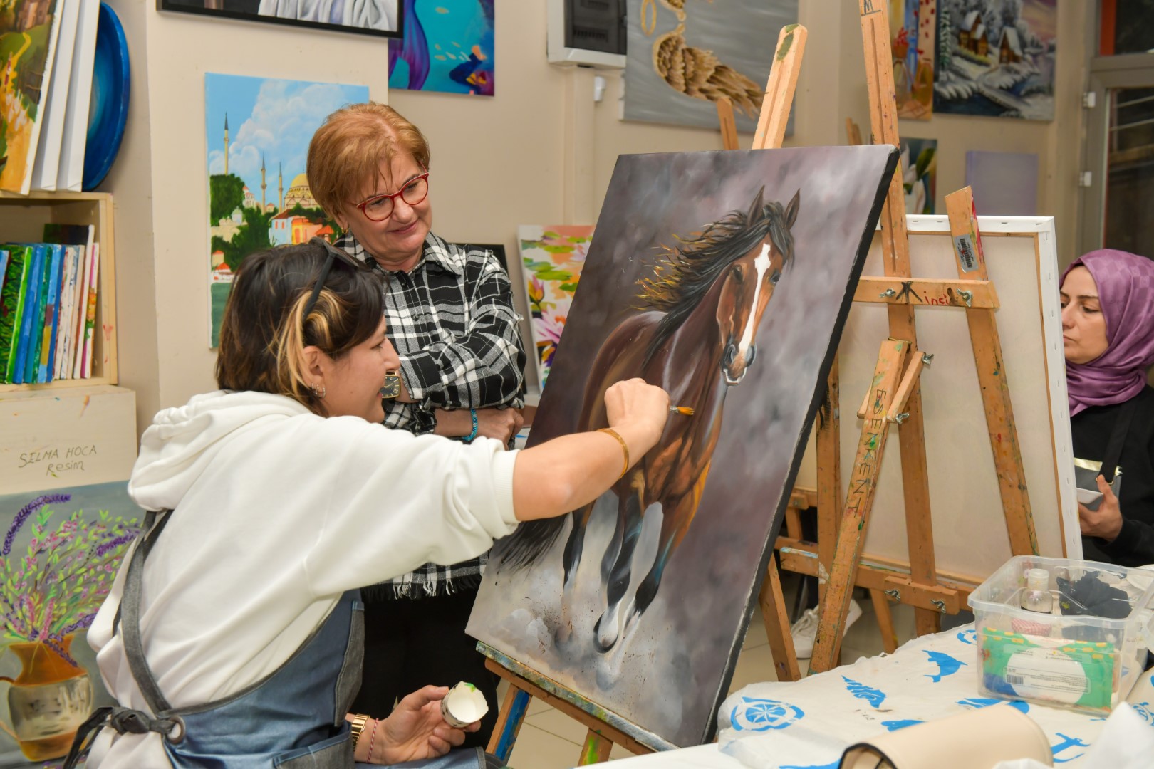 Esenyurt Belediyesinden Kültür Sanata Tam Destek!