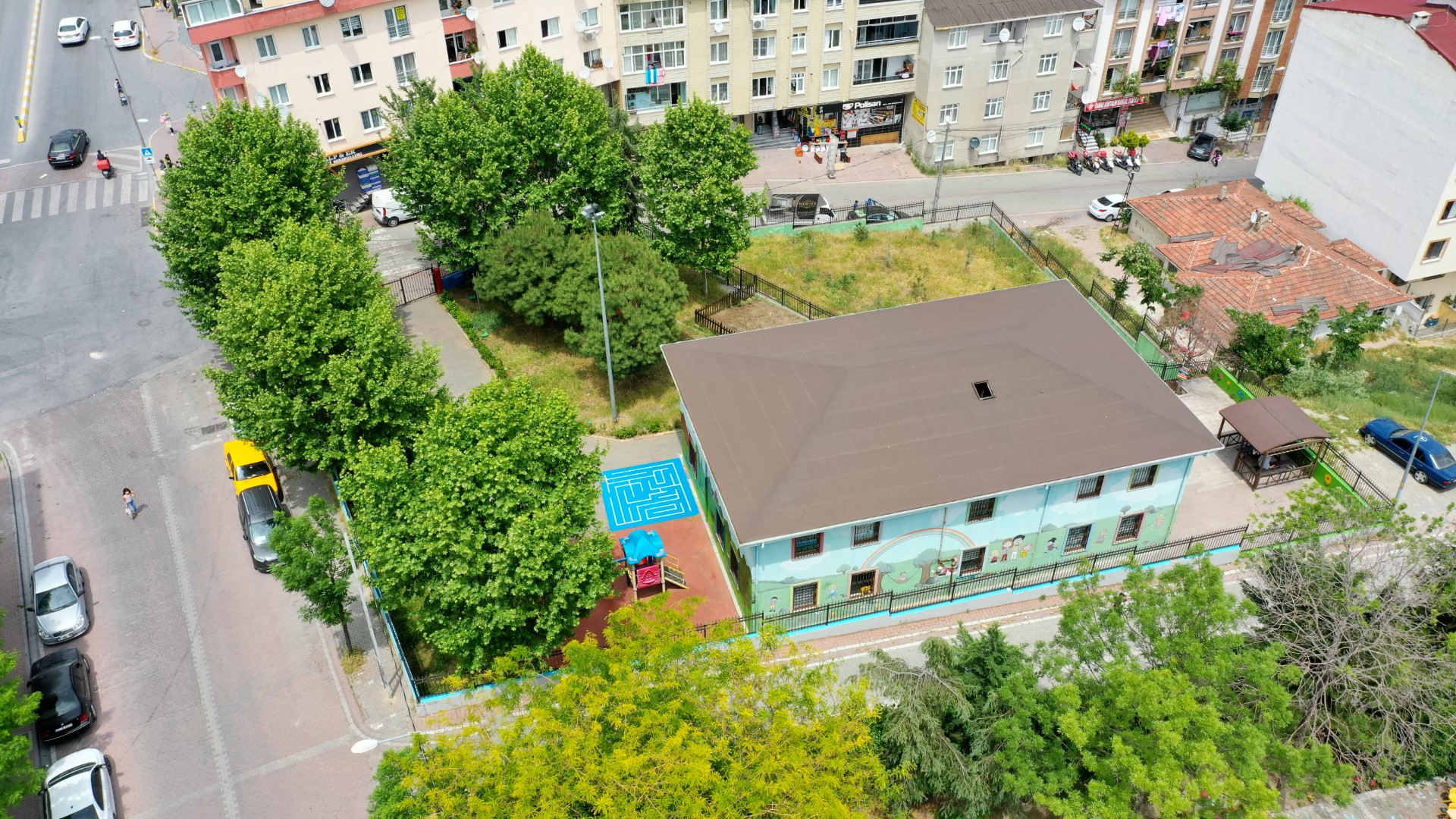 MENEKŞE KREŞ PARKI